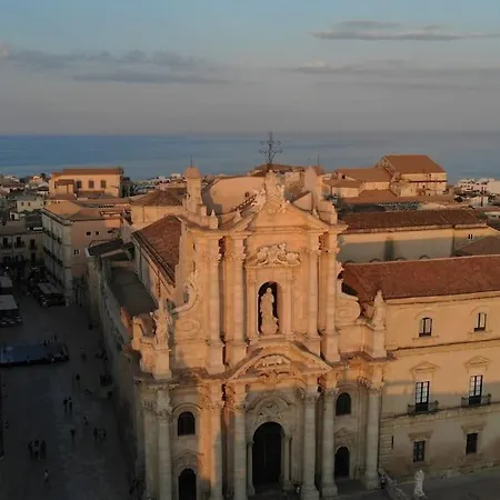 Casa Alba Ortigia 5 Min Sea Access, Ac, Wi-fi * Syracuse