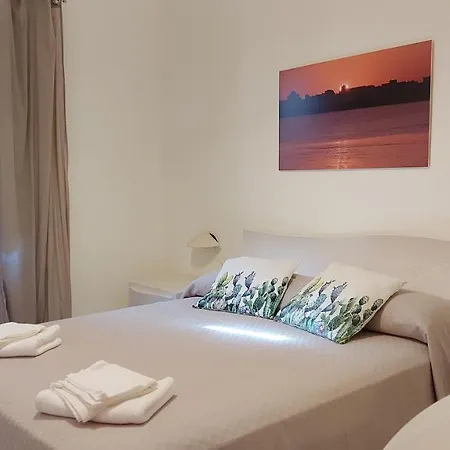 Apartment Casa Alba Ortigia 5 Min Sea Access, Ac, Wi-fi