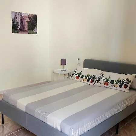 Apartment Casa Alba Ortigia 5 Min Sea Access, Ac, Wi-fi Syracuse